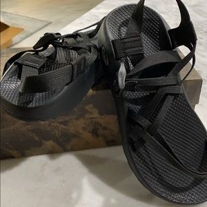 Ladies sandals
